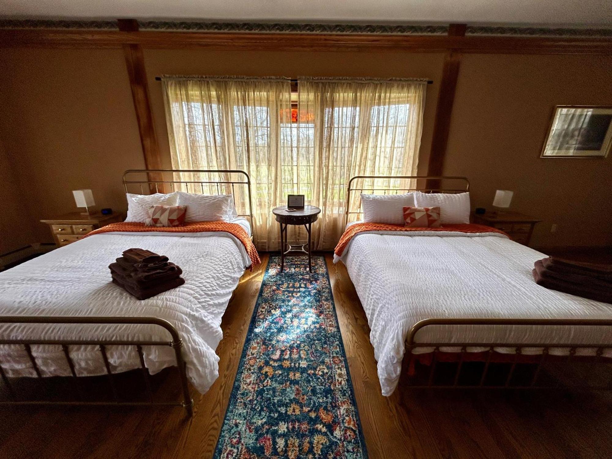 Warner-Concord Farms Bed & Breakfast Geneva Exteriör bild