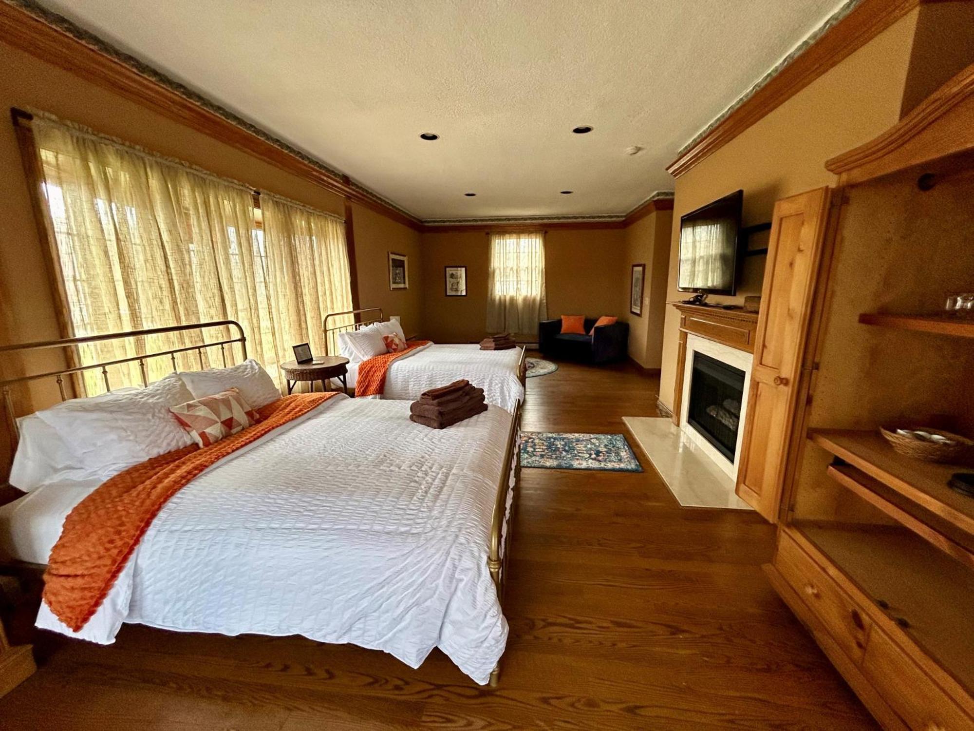 Warner-Concord Farms Bed & Breakfast Geneva Exteriör bild